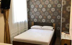 Apartment -біля Вокзалу-недалеко від Центру-Городоцька 151